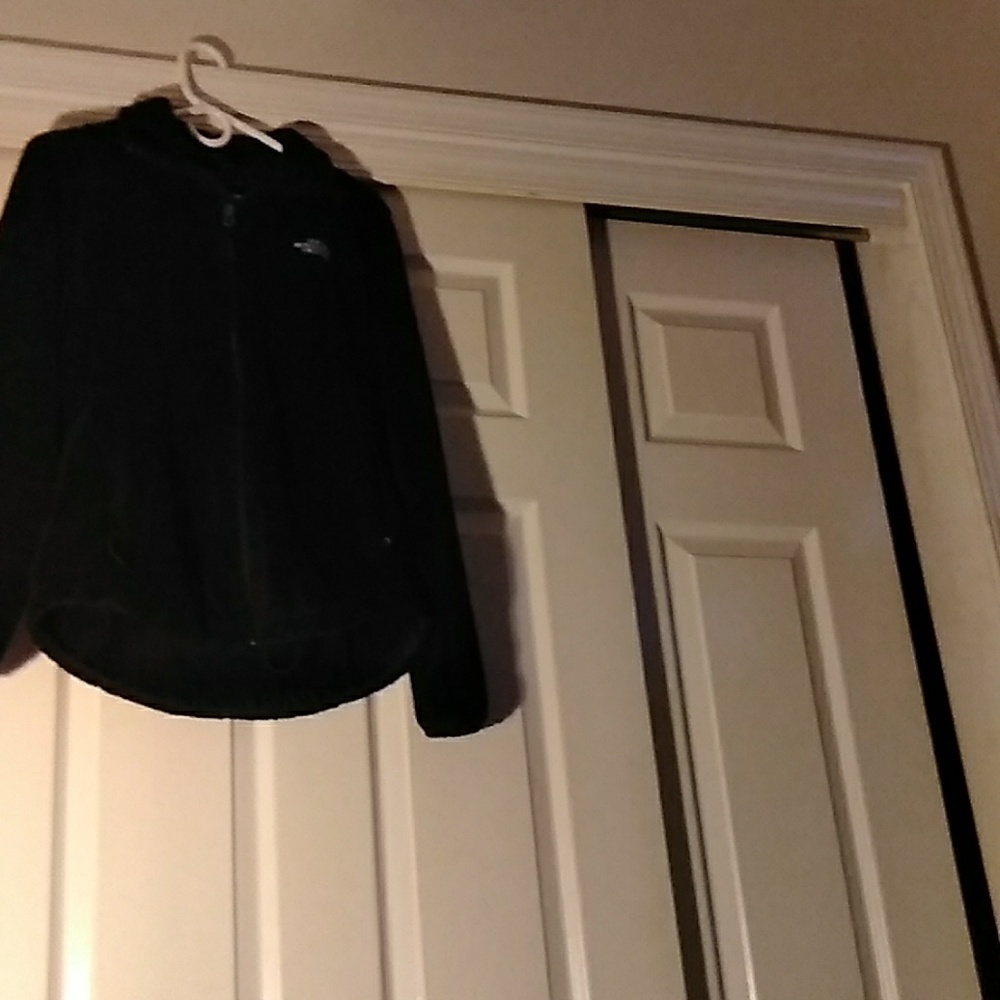 Sweat shirt on